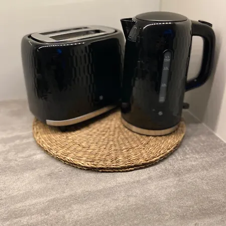 Viihtyisae Ja Hyvin Varusteltu Yksioe Hervannassa, Ilmainen Pysaekoeinti Tampere